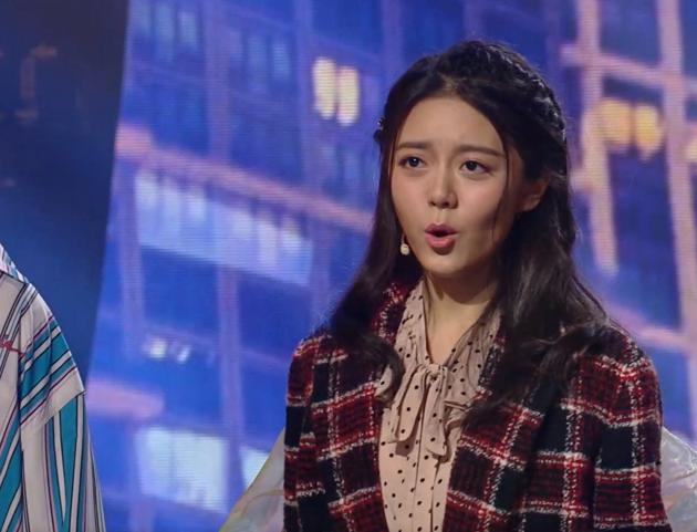 谭松韵|金鹰节开幕式女星集体发胖，张萌肿脸，谭松韵双下巴，宋茜最惨