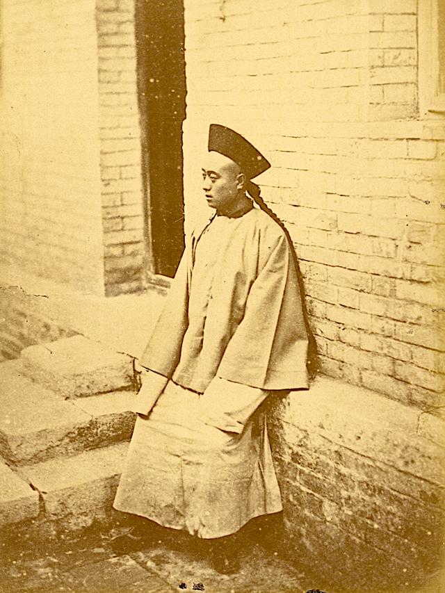 罕见老照片:1874年北京镶黄旗中的阿尔巴津后裔