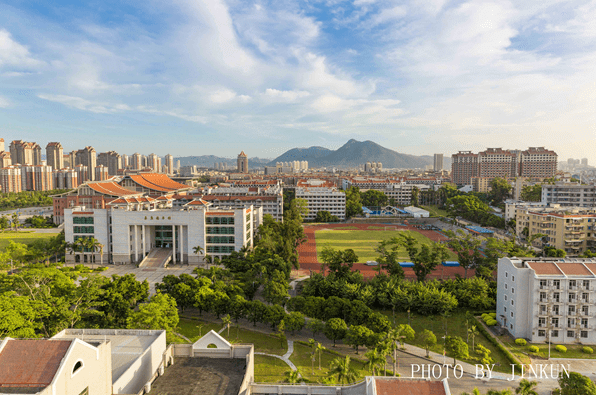 校区|在学校就可以看海！哪所是你最爱？12所高颜值海边大学