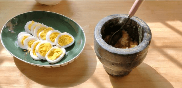 炸蒜泥的正宗做法 7bf8bfc7798a4637b926894868adfc6b.png