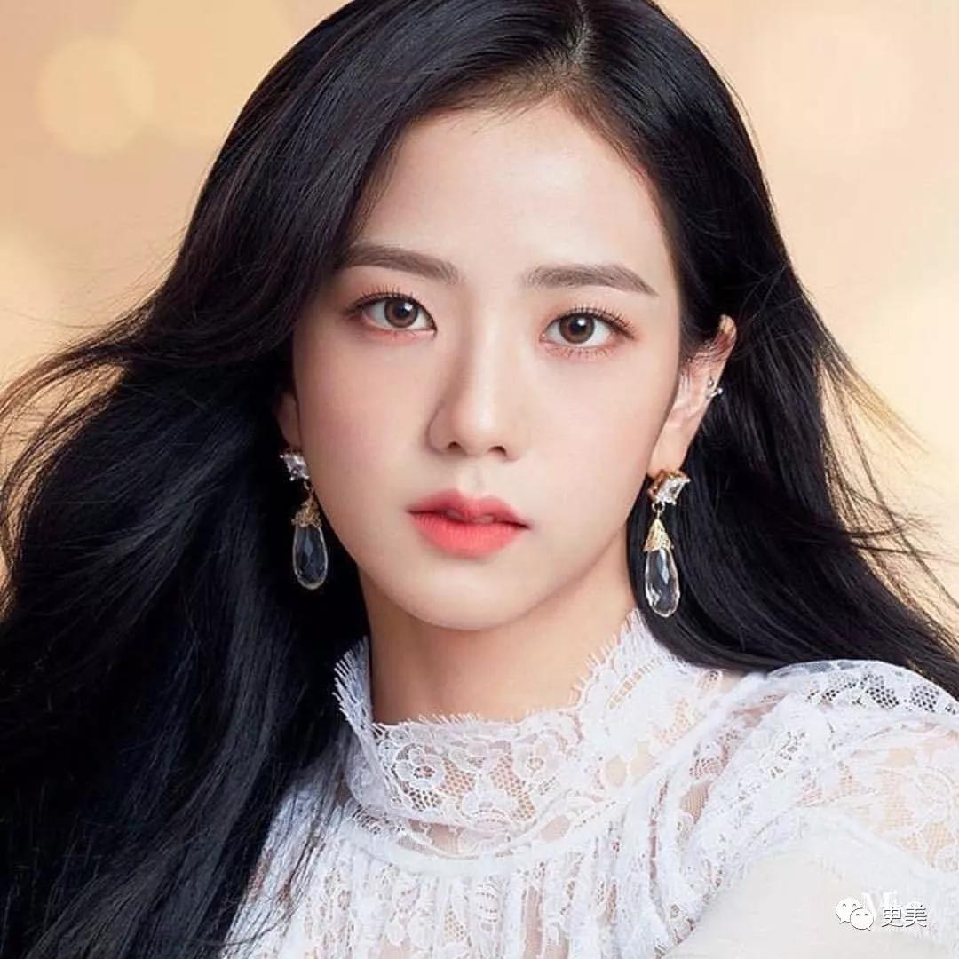 fa|侯佩岑忍了18天，终于用12个字打了昆凌的脸...