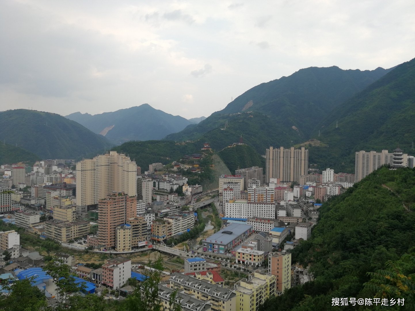 镇安常住人口_常住人口登记卡