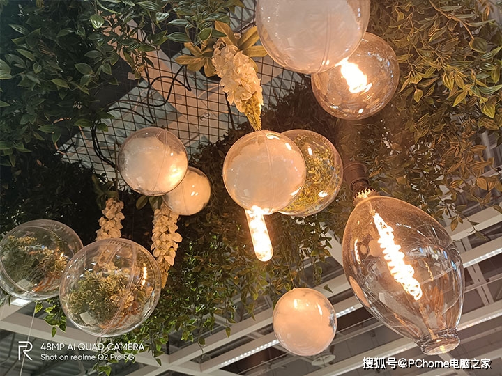 realme|5G千元机怒上65W快充 realme 真我Q2 Pro评测