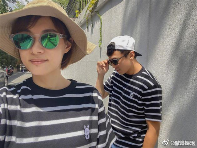 孙俪再曝夫妻搞笑日常,清早给邓超扎针