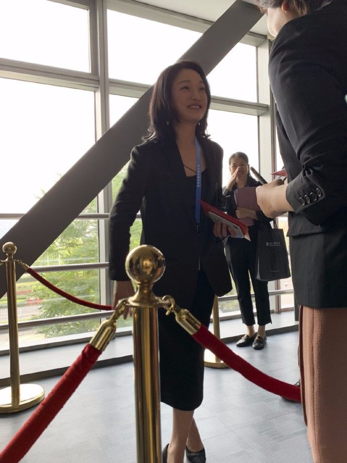 灵气|陈坤晒照为周迅庆生，素颜真实一点不装，这几年老太快了！