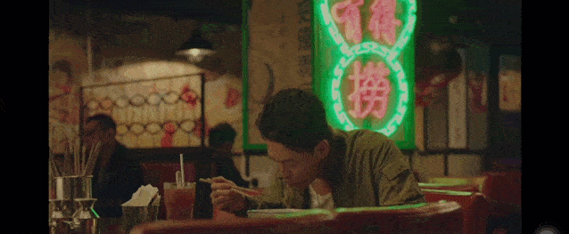 奶茶|使徒行者同款冰室，现点现拉港奶，先抽盲盒才能喝！