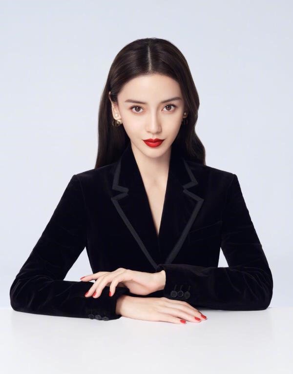 Chanel|明星批发代言活久见!Chanel和Dior官宣最强阵容,顶流全在