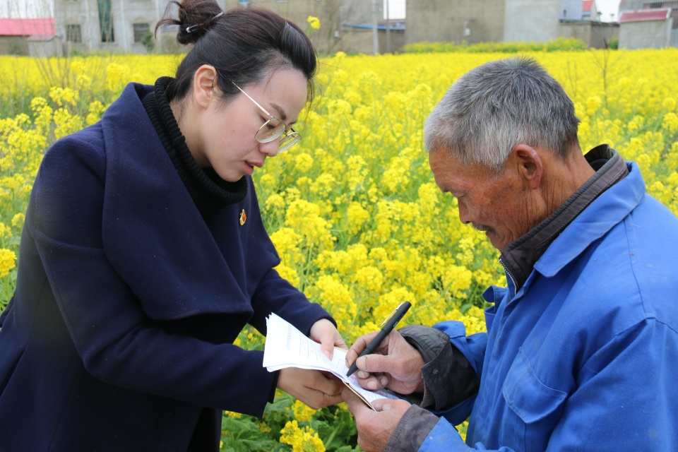 灌云人口2020GDP_灌云臧红方(2)