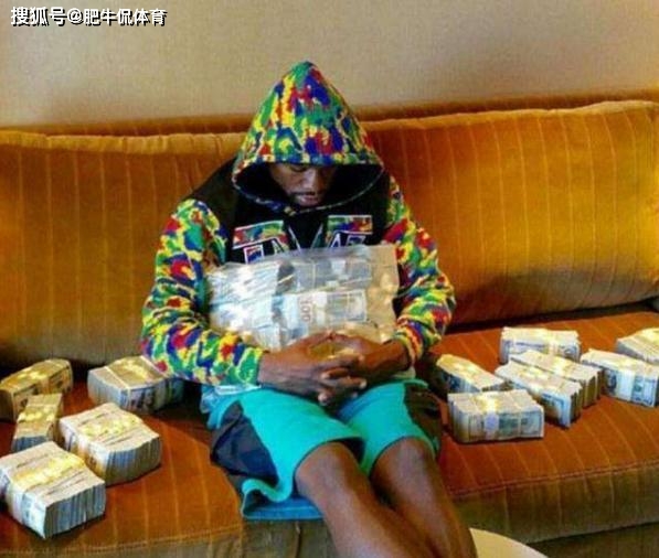 近照|梅威瑟大女儿近照,1米48当模特,多亏了拳王父亲的财力支持