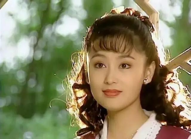 水碧|盘点惊艳时光的女神级龙套：陈红版貂蝉倾城倾国，赵卓娜清新淡雅