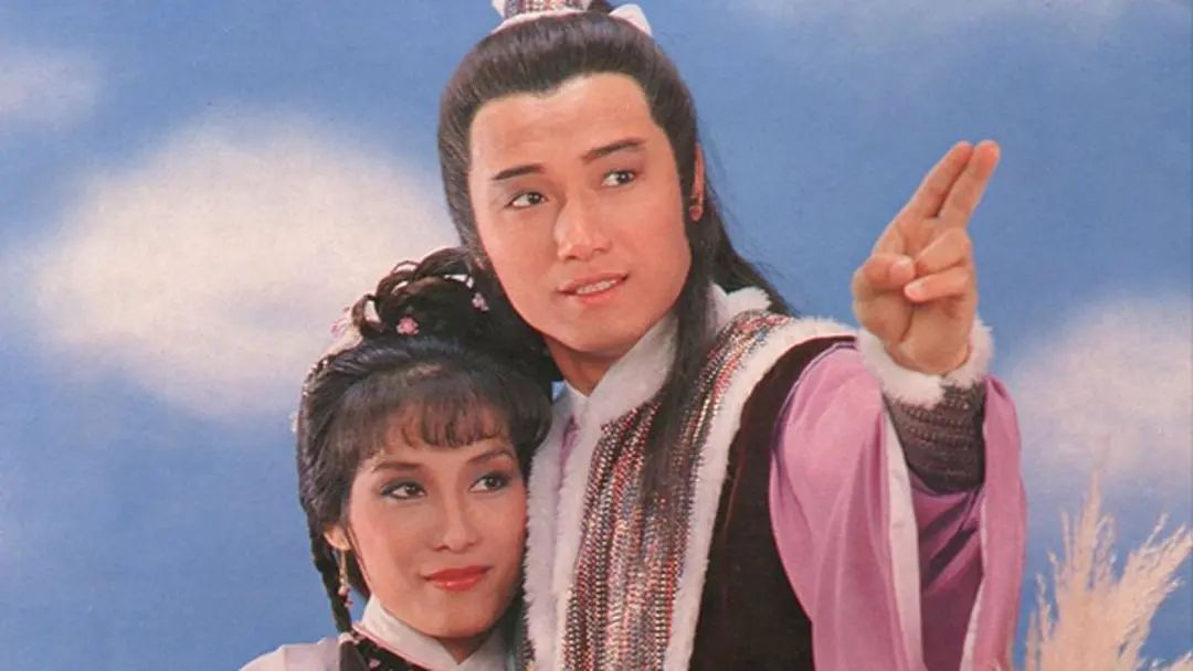 苗侨伟近照,62岁似年轻小伙,比大3岁的周润发同框像2代人
