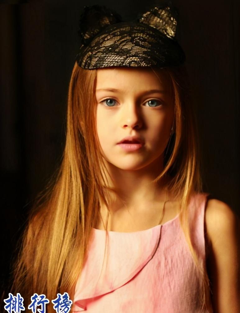 俄罗斯最美的女孩:克里斯廷娜·碧曼诺娃,12岁嫩模,粉丝庞大