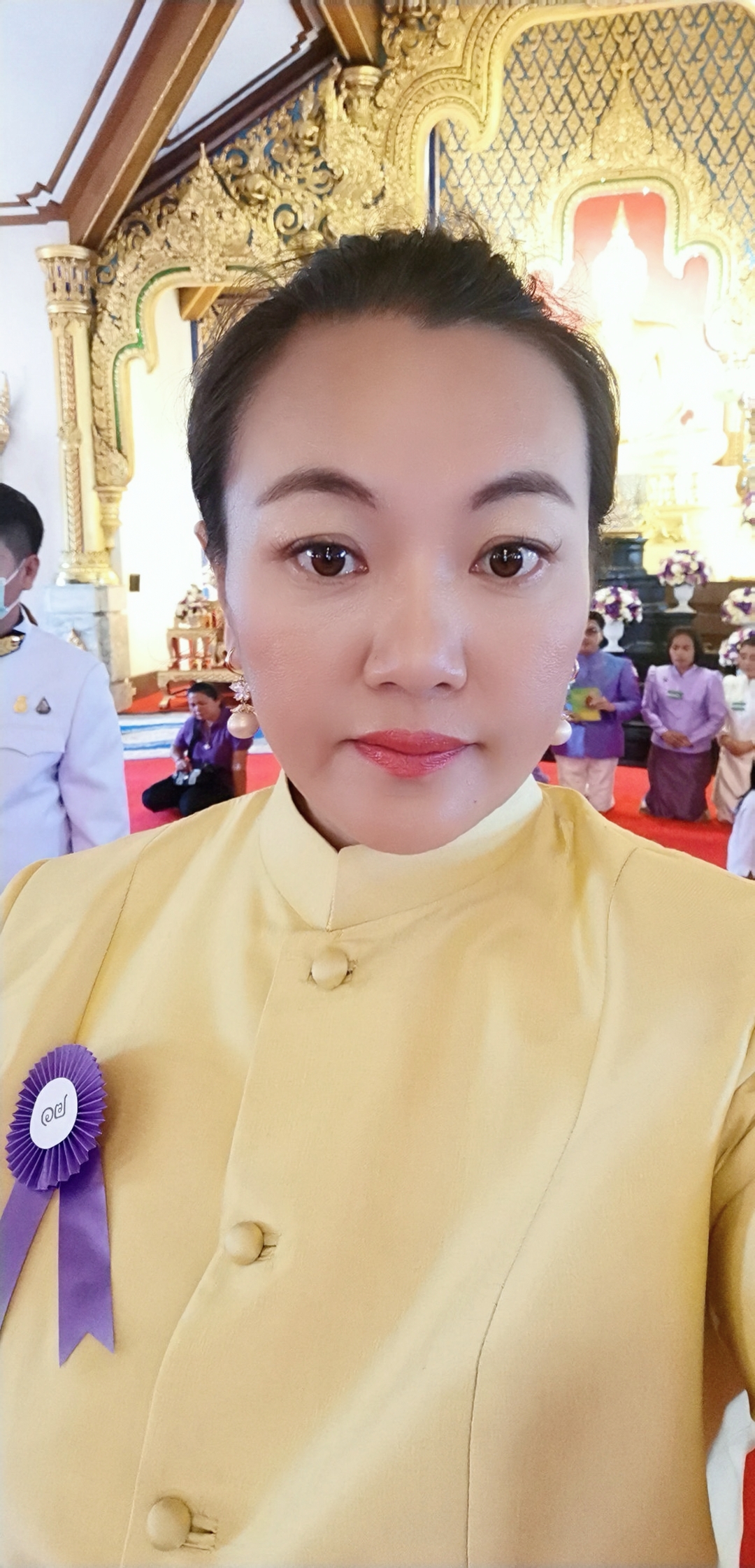 诗琳通二公主接见她 ——泰国村王霞模式成典范