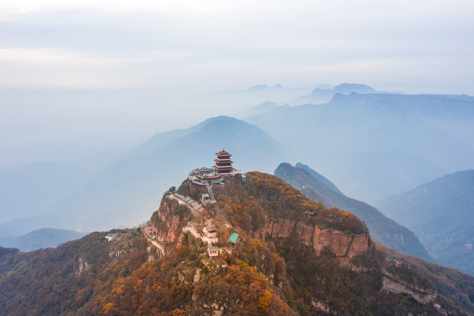 河南济源人气景区，“愚公移山”发源地，一到秋天美得不像话_王屋