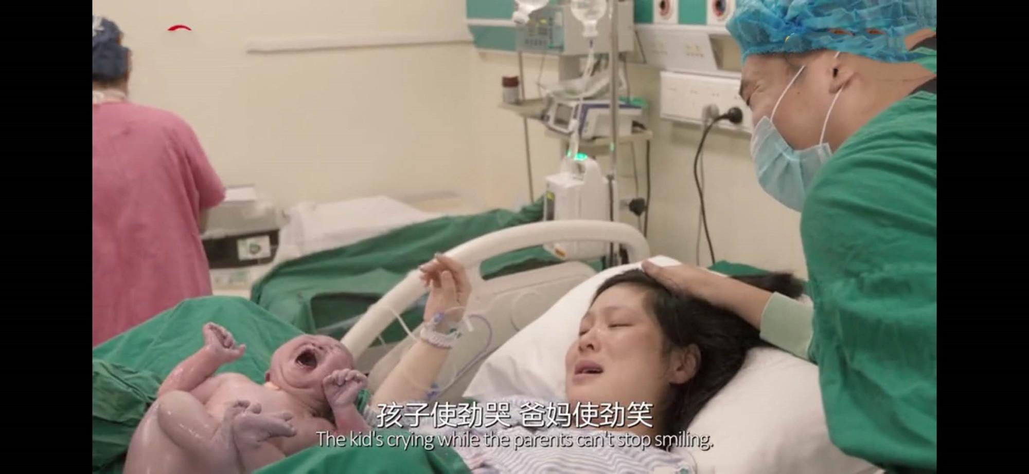 原创9.2分纪录片刷屏,男生体验分娩疼到崩溃,体验者:母爱真伟大