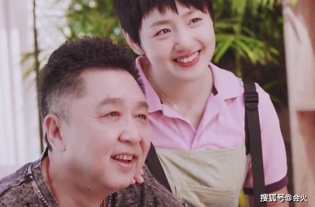 于谦夫妻罕公开露面！小10岁老婆逆龄生长，两人