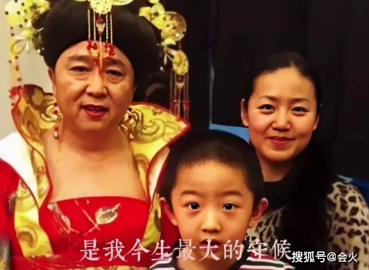 于谦夫妻罕公开露面！小10岁老婆逆龄生长，两人