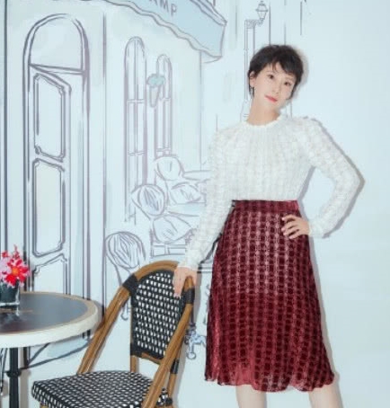 海清|海清长得一般，不料衣品却美炸了，想减龄的女人都可以学学！