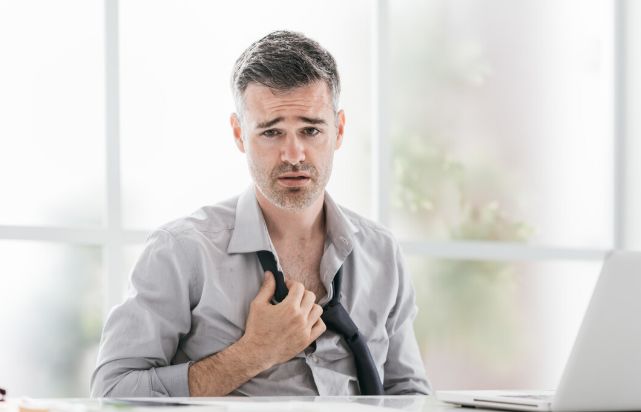 人怎么才能快速出汗 cec6ade7f2034631a2ca30ebf7a079ab.jpeg