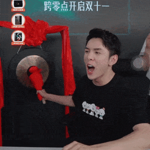 睡眠|刘涛到底还要替老公还多少钱？从貌美如花到熬夜直播一脸疲惫，心疼！