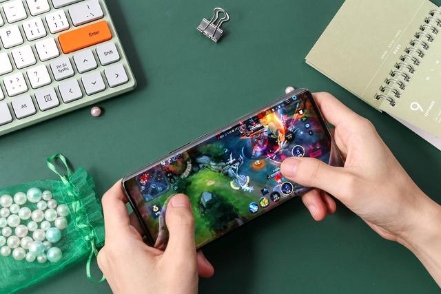 iqoo5 pro充电宝 2079a1cc75a84c5f89a121797d43eee9.jpeg