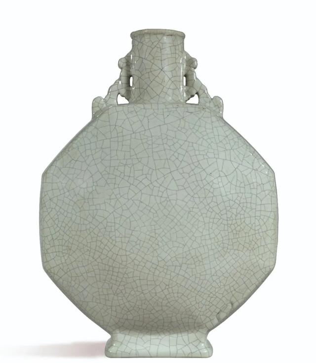 三彩|伦敦苏富比大拍精美唐三彩，带你见证大唐盛世华光！