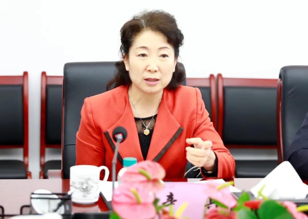 虎嗅分享 全国第一家中学 英才培养基地 ,落地一零一中