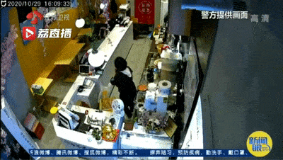 点击图片看原样大小图片