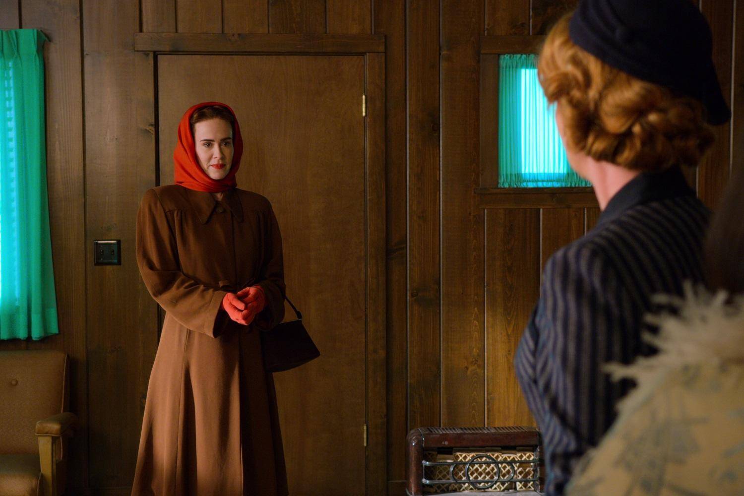 天使|拉契特经典造型的恐怖暗示，黯衣天使黑暗隐喻，你看懂几分？