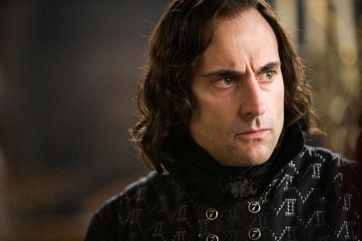 电影|9个“蕴藏设计师苦心”的电影服装巧思,编剧没说的话都在衣服上