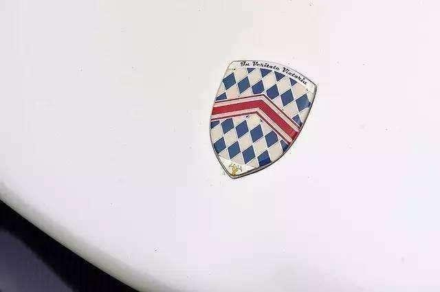 汽车|世界五大“豪华”车标，每一个都很个性，红旗车标亮了