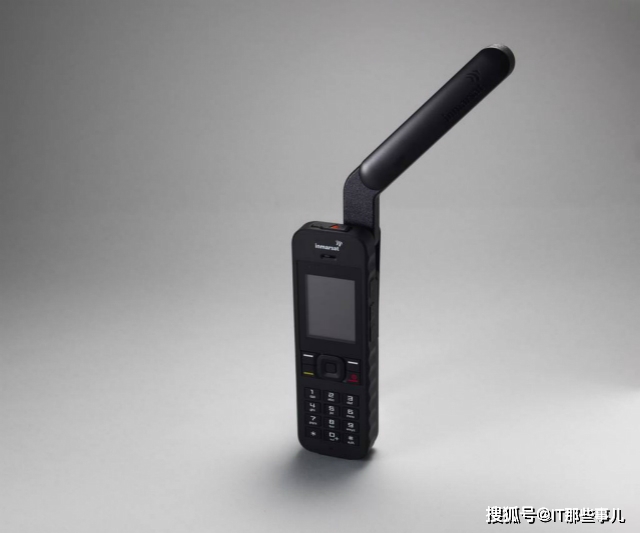 别做梦了 马斯克的星链计划不是给手机准备的