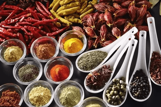 哪些食物属于辛辣刺激的食物 d76890b5d9a243d687c8852ec2160021.png