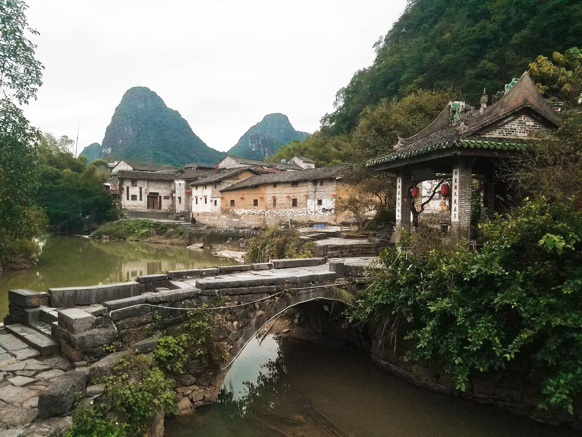 广西周边这一古镇，曾是《面纱》的取景地，细读黄姚百年古镇_小镇