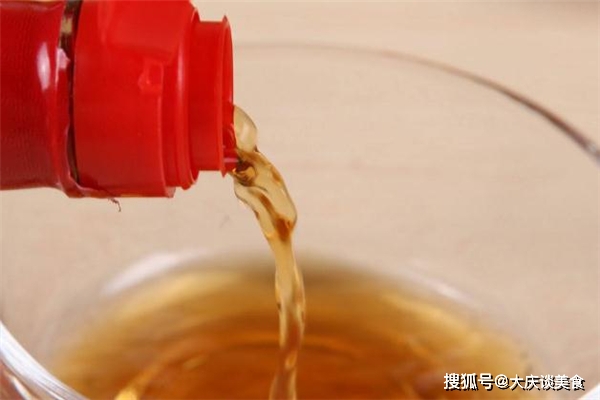 饺子陷有点酸怎么办