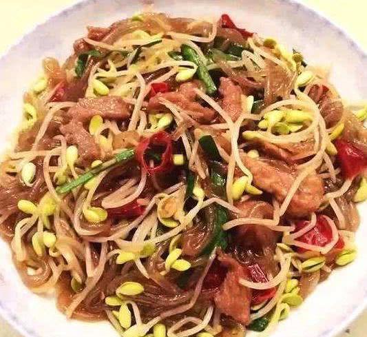 肉丝炒青椒豆芽 765c321c8dfd4c7c9e53ea67e67d41bd.jpeg