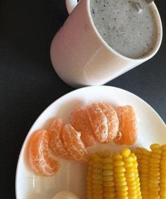 笨办法|26岁设计师从140斤减到105斤，没吃药用笨办法开启人生第二个春天