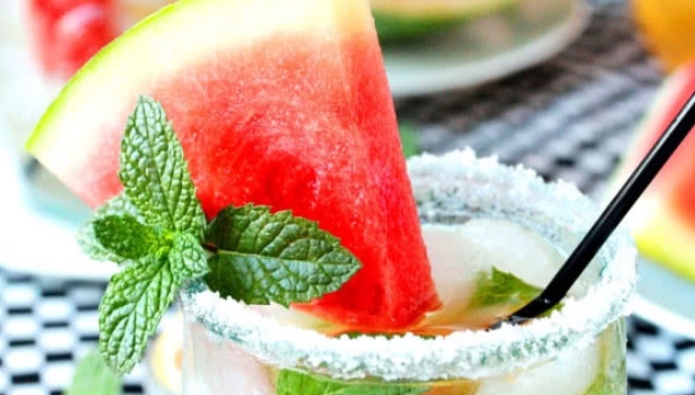 西瓜加柠檬好喝吗 4dcb2695ad7e4d13bbabd557defb7248.jpeg