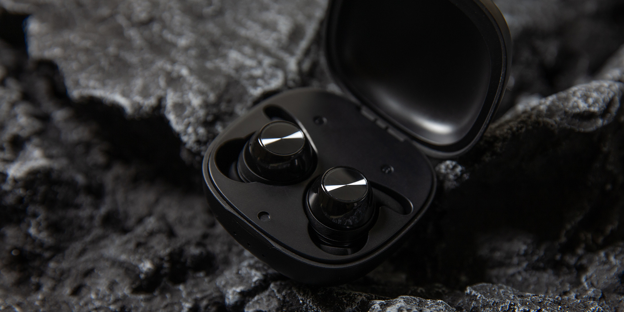 二百元档真香无线蓝牙耳机-工艺&音质双双提升-西圣Ares