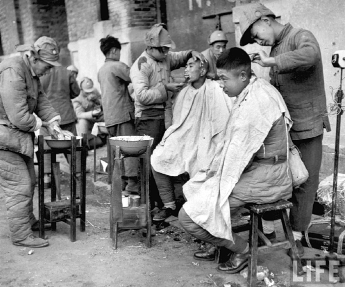 历史老照片:1949年溃退中的中国国军
