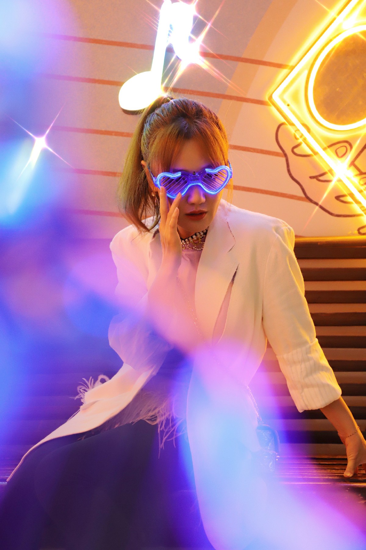 挑战|薛佳凝综艺完美收官 下?站在路上