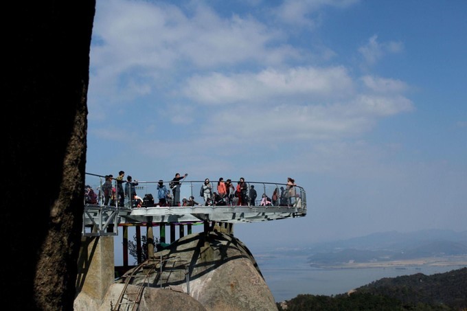 巨石山景区