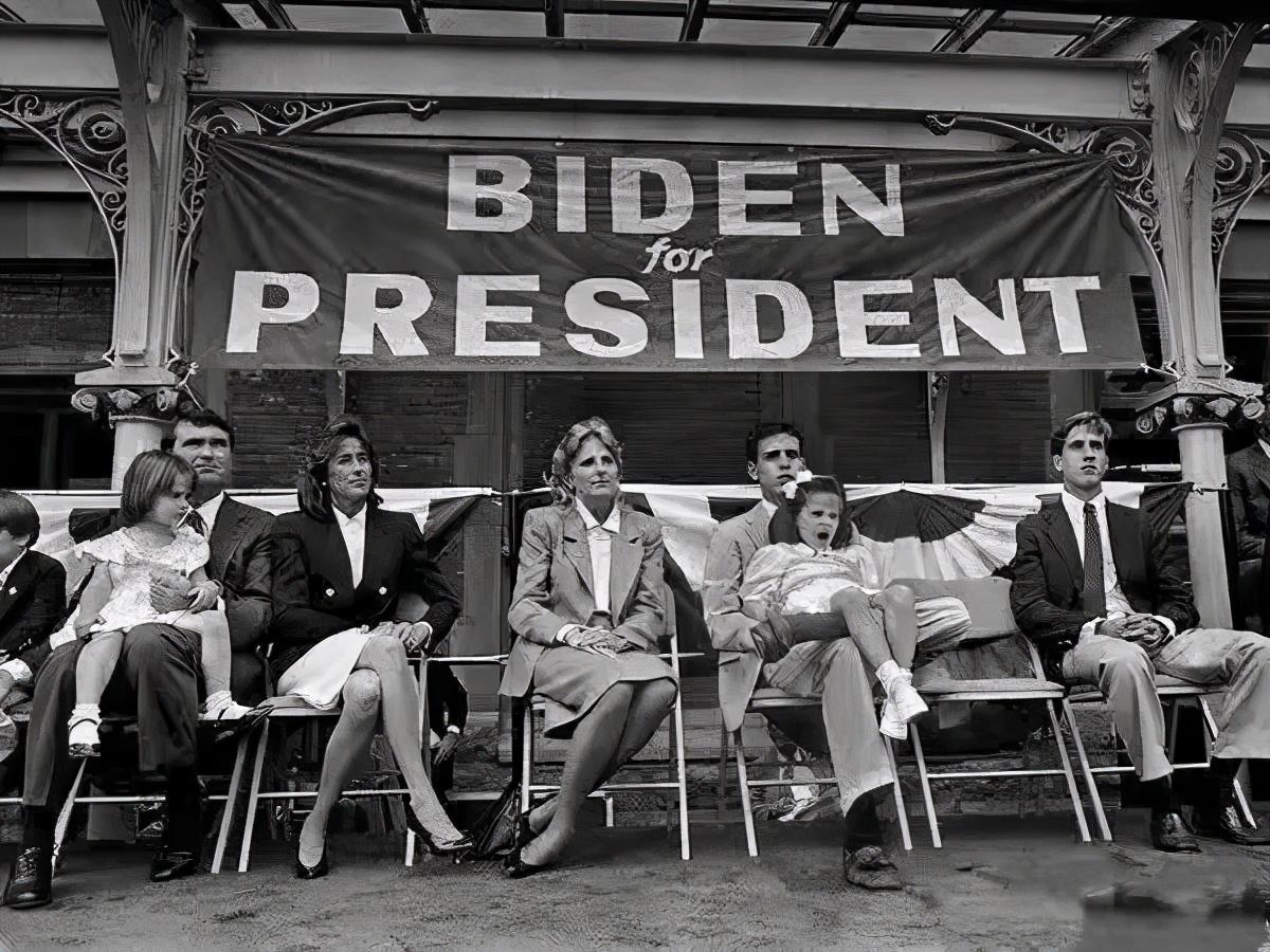 阿什利|从“问题少女”到时尚女霸总，拜登女儿撞脸梅根，比伊万卡有地位