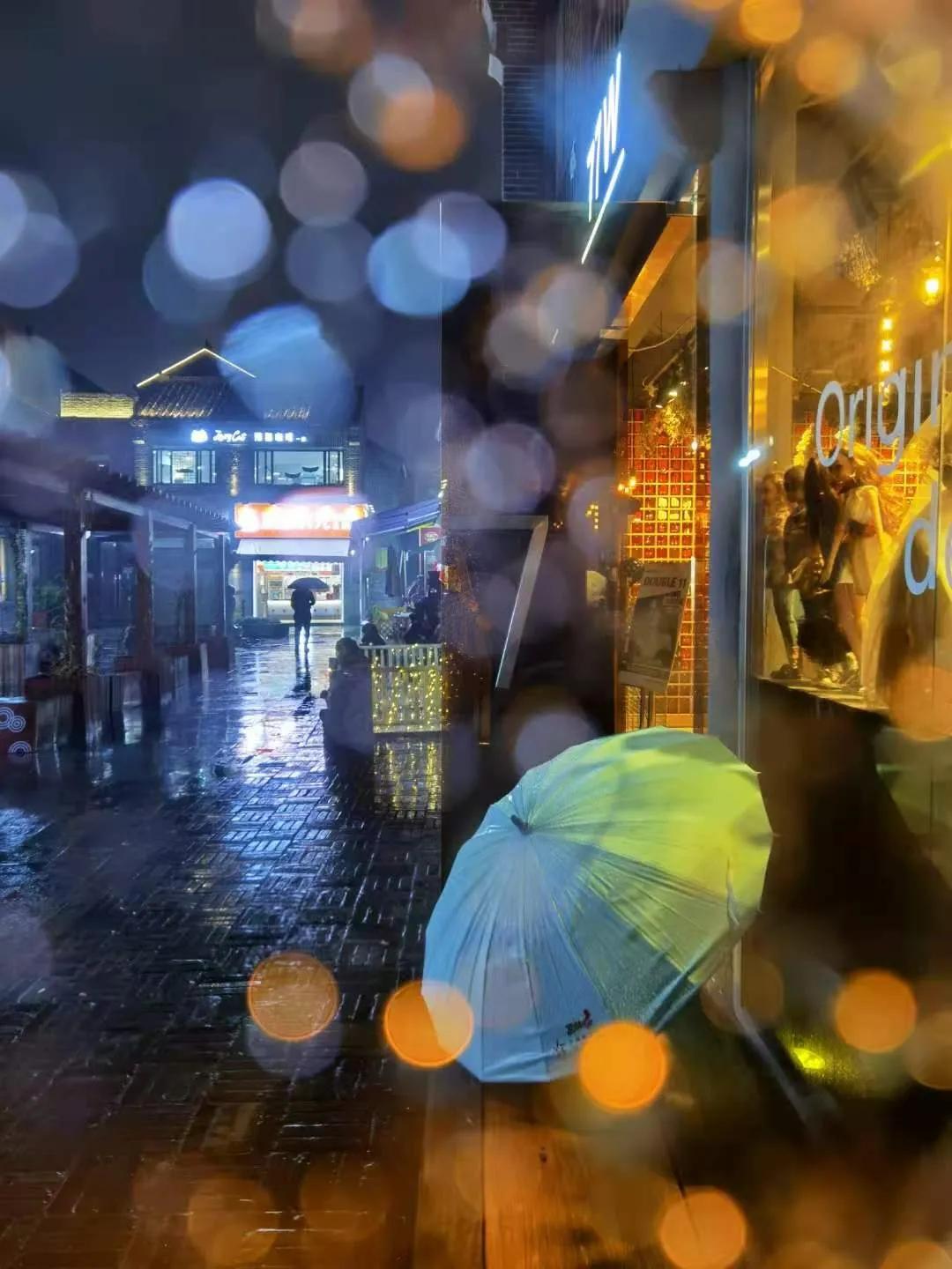 第一场冬雨来啦!谁说下雨天不适合出门,济南这几个烟雨地美成童话!