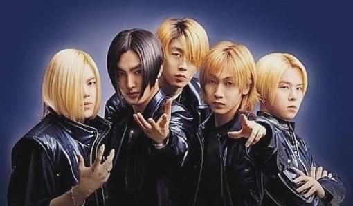 回忆杀 super junior出道15年你粗卡了没