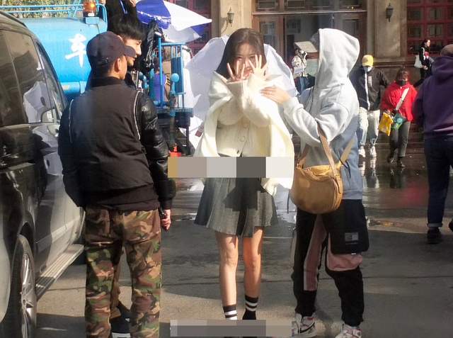 邓家佳这是经历了蜕变吧？绝佳身材管理无修生