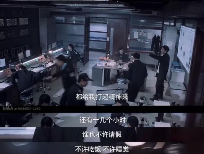 《隐秘而伟大》口碑爆棚，最火的不是李易峰，
