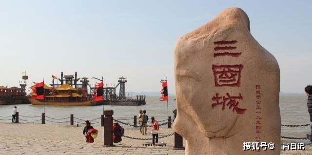 宁波经济总量全国多少名_宁波五年的经济柱状图(3)