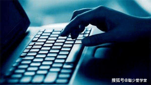 如何运营时尚类自媒体？必须完成以下几个方面