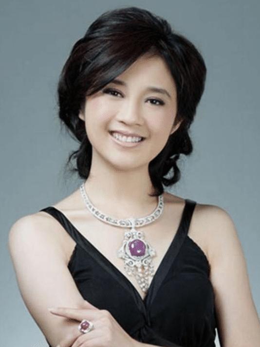 她趁原配怀孕上位,曾是最美主持人,如今令人唏嘘